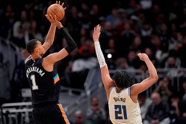 НБА: Детройт впевнено переміг Міннесоту