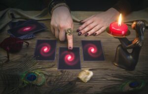 Половина росіян вірить у домовиків і ясновидців – опитування