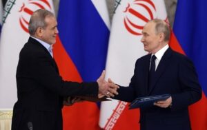 Президент Ірану російською мовою подякував Путіну за “натхнення” у війні