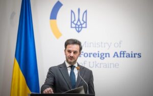 Примусовий укол українцю в Угорщині: реакція МЗС