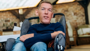 Псевдозбір на лікування: Гусаков повернувся додому, йому змінили підозру