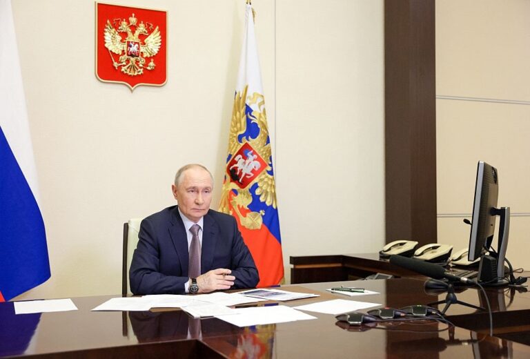 Путін боїться бути ліквідованим, як Хаменеї, тому зник із Кремля – ЗМІ