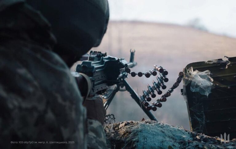 Росія веде наступ на дев’яти напрямках – Генштаб