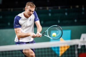 Сачко впевнено пробився до четвірки найкращих Челленджера