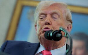 Трамп готовий згортати війну з Іраном навіть без відкриття Ормузу – ЗМІ