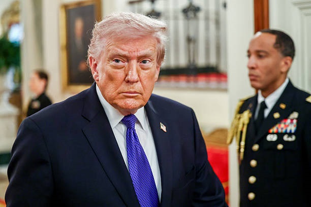 Трамп обіцяє супровід ВМС США танкерів через Ормуз