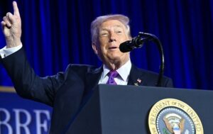 Трамп заявив, що США вже перемогли в Ірані