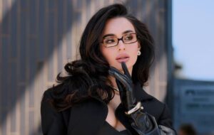 Трінчер потрапила у курйоз під час зйомок кліпу