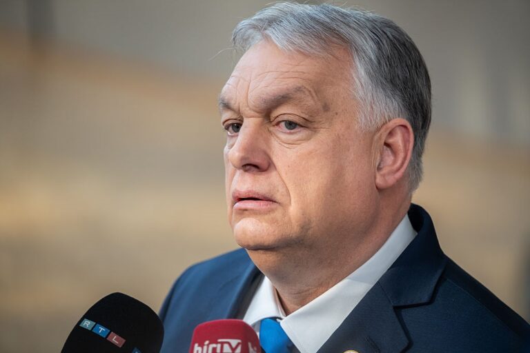 Угорщина зупиняє транзит газу в Україну з липня – ЗМІ