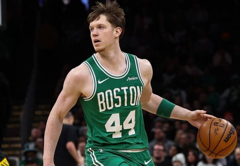 Українець відзначився дебютними очками в НБА