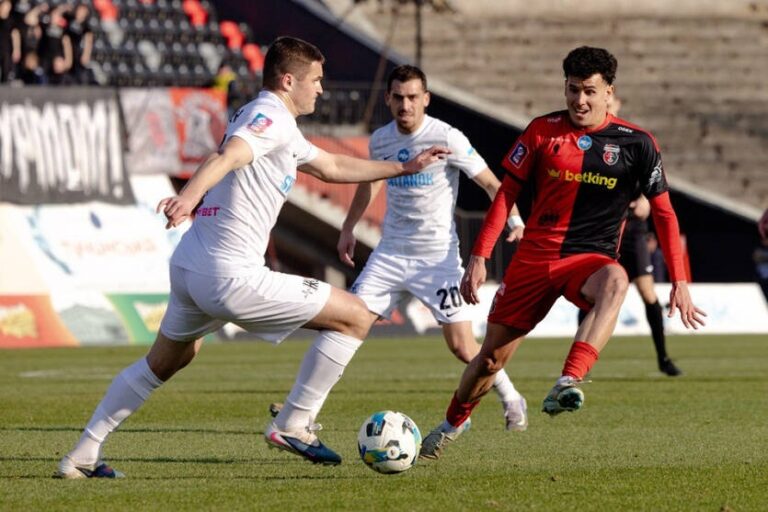 Верес удома поступився Колосу за гідного опору