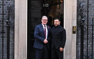 Зеленський прибув з візитом у Лондон