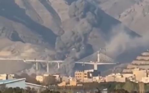 Біля Тегерана зруйнували найвищий міст