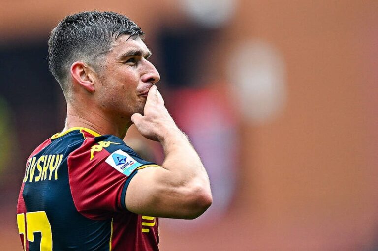 Дженоа бореться за Маліновського на тлі інтересу турецького клубу