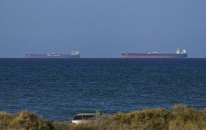 Іран розблокує частину Ормузької протоки за однієї умови – ЗМІ