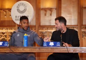 Команда Джошуа планує проміжний поєдинок перед Ф&rsquo;юрі