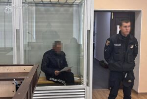 На Вінниччині вітчим систематично ґвалтував малолітню падчерку