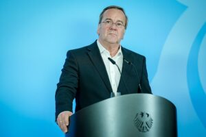 Пісторіус пояснив вигоди від співпраці з Україною