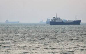 Понад 30 іранських танкерів прорвали блокаду США – ЗМІ