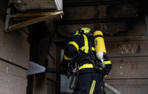 Росія атакувала Київ дронами: спалахнула пожежа