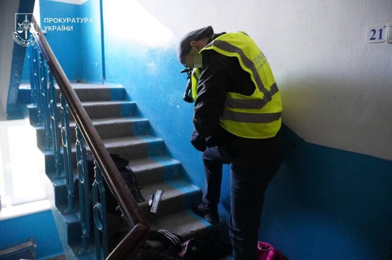 Школярці, яка поранила однокласницю, оголосили підозру