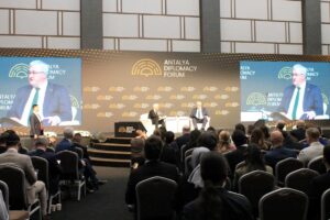 Сибіга закликав ЄС зняти “орбанівську блокаду”