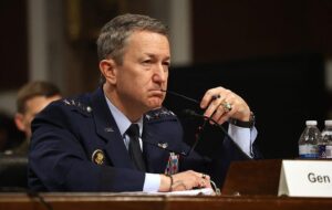 У США визнали, що Росія допомагає Ірану у війні