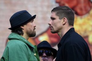 Усик зустрівся з Верхувеном у напруженій битві поглядів