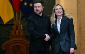 Зеленський прибув у Рим і зустрівся з Мелоні