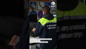 Київ системно оновлює дорожні знаки: як працює виробництво ЦОДРу