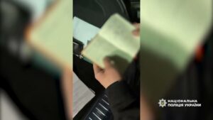 Поліція викрила корупційні схеми, до яких причетні посадовці лікарні  – вилучено понад 17,7 млн грн