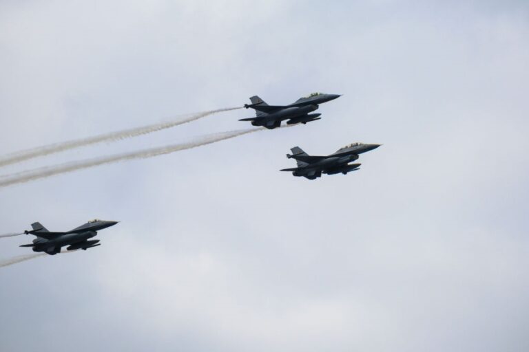 Бельгія спорядить усі наявні F-16 Україні
