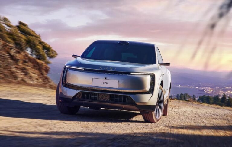 Китайська AUDI представила електрокросовер E7X