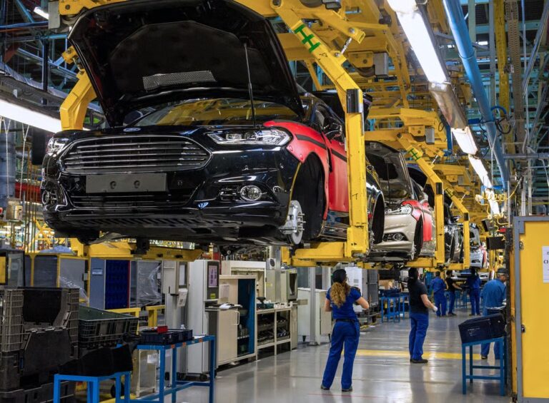 Китайська Geely купить частину заводу Ford у Валенсії – ЗМІ