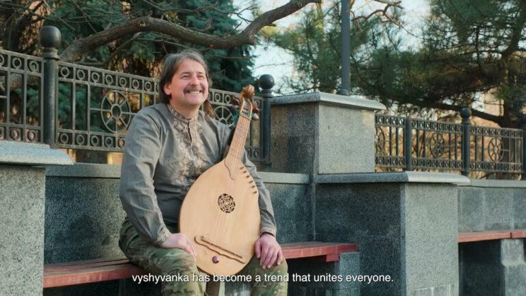 Вишиванка в Україні: соціально-культурна традиція
