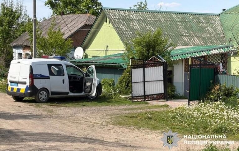 На Хмельниччині скоєно напад на поліцію, є жертви