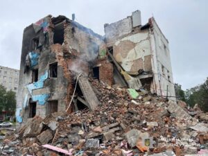 На Сумщині дрони РФ поранили двох цивільних