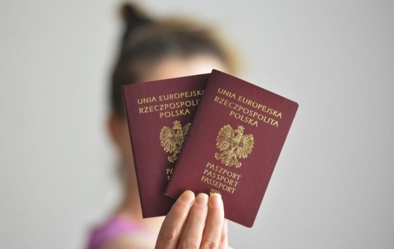 Польща планує змінити умови для надання громадянства