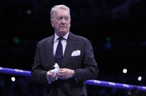 Промоутер зробив заяву щодо бою Дюбуа та Ітауми