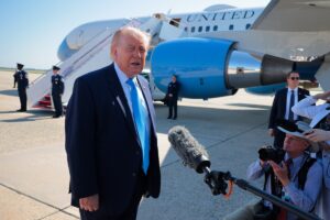 Трамп анонсував переговори з президентом Тайваню