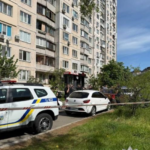 У Києві чоловік загинув, випавши з вікна 11-го поверху