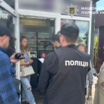 У Києві викрили схему збуту вейпів та іншої контрафактної продукції