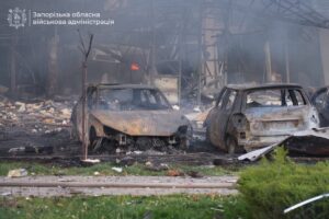 Удар по Запоріжжю: 12 загиблих, 16 поранених
