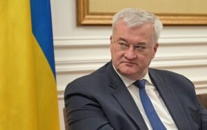 Україна пропонує Європі стати посередницею в “аеропортному перемир’ї”