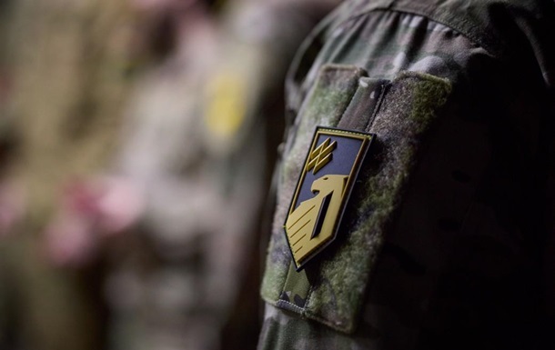 За чотири роки з полону звільнили менше половини “азовців”