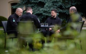 Зеленський анонсував важливі переговори