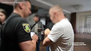 Судитимуть учасників злочинної організації за розкрадання мільйонів на будівництві фортифікацій