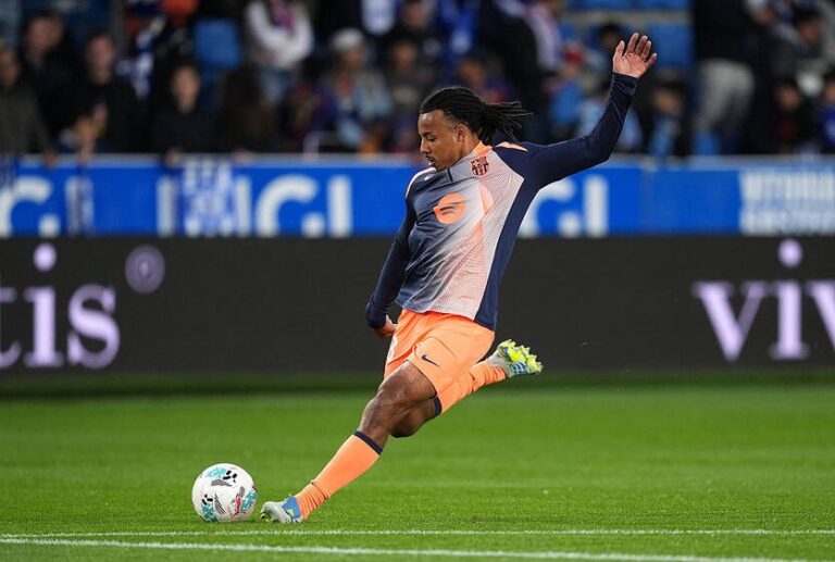 Барселона готова продати ключового захисника цього літа