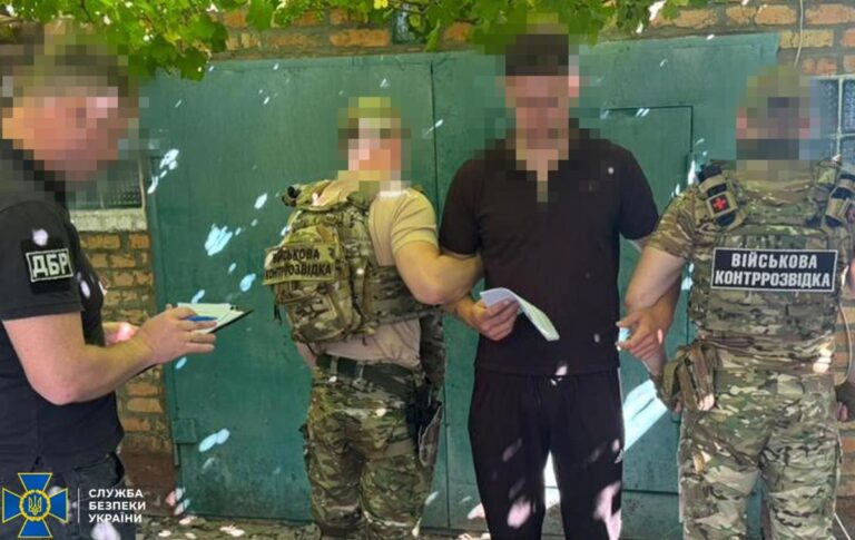 Боєць Нацгвардії у полоні Росії знущався з інших українців