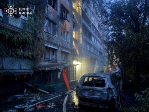 Кількість постраждалих від атаки РФ на Київ зросла